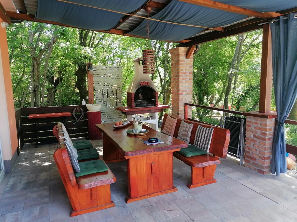 The Forest House Krk 2 Kras Luaran gambar
