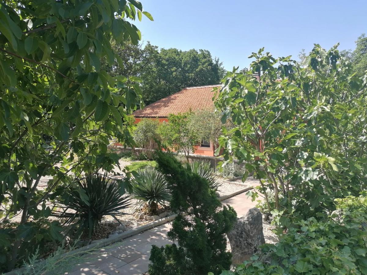 The Forest House Krk 2 Kras Luaran gambar